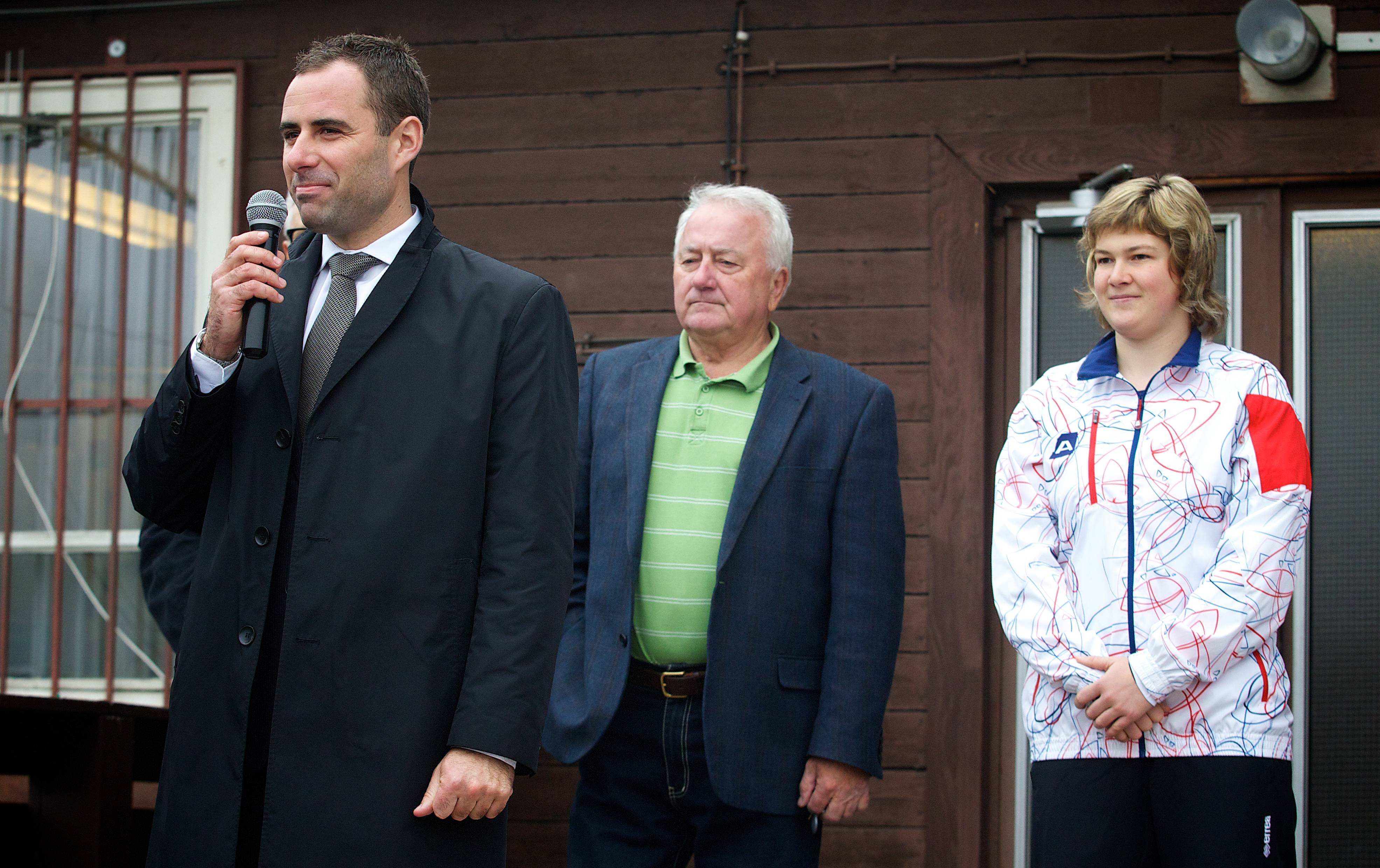 Neslyšící žáci ze speciálních škol změří své dovednosti na Tiché olympiádě